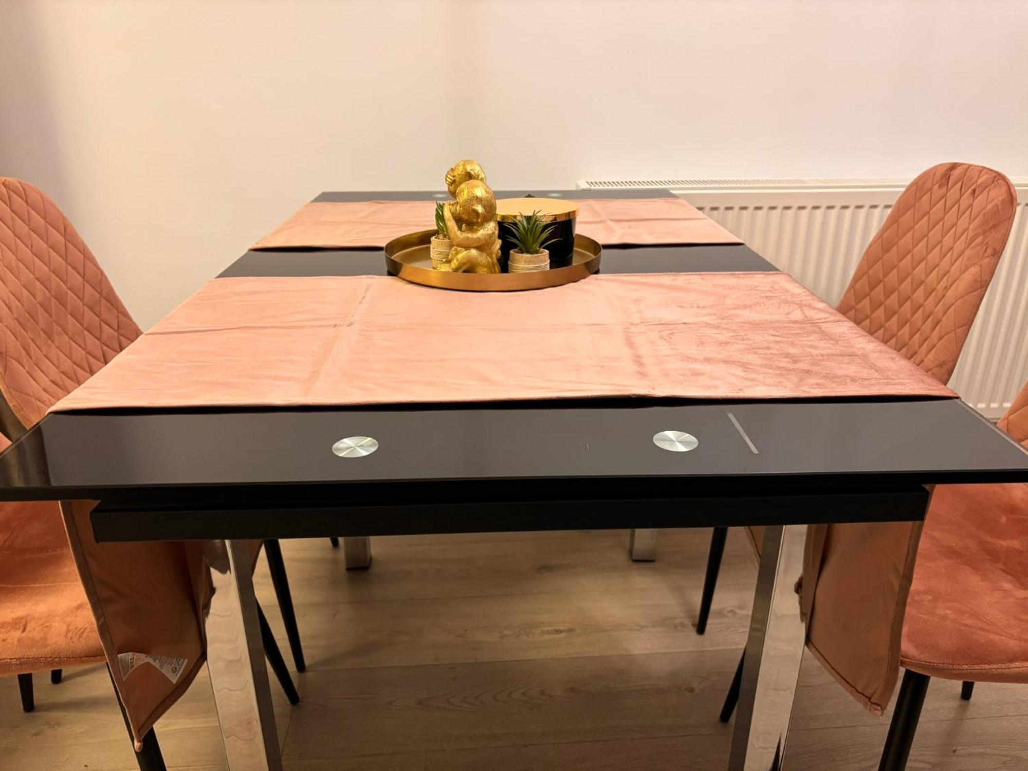 Dream - Large Apartament With Freeparking In A Quietarea Just 10 Minutes Away From City Center Bistrita (Bistrita-Nasaud) Exterior photo